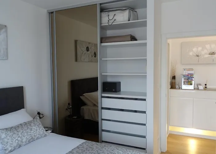 Euphoria Luxury Apartment